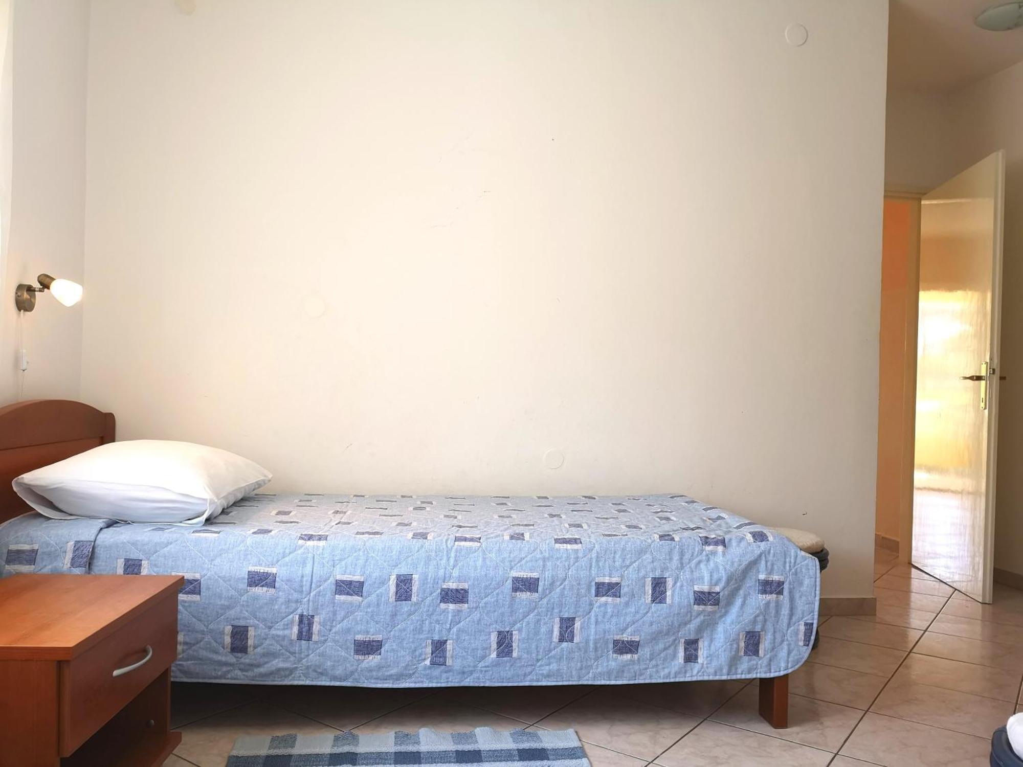 Apartments With A Swimming Pool Banjol, Rab - 11382 Rom bilde